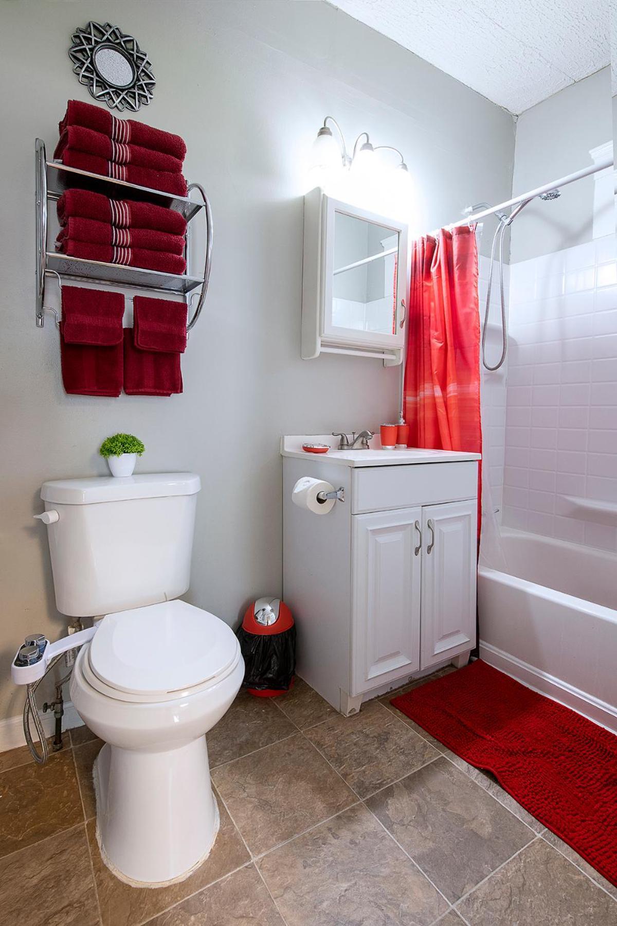 The Rubi Lounge - Spacious Brooklyn Centre Modern Escape Near Downtown With Parking, 300Mb Wifi & Self Check-In Cleveland Quarto foto